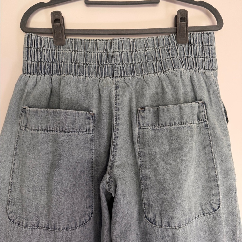 We The Free Light Wash Wide Leg Jeans - Picture 6 of 11